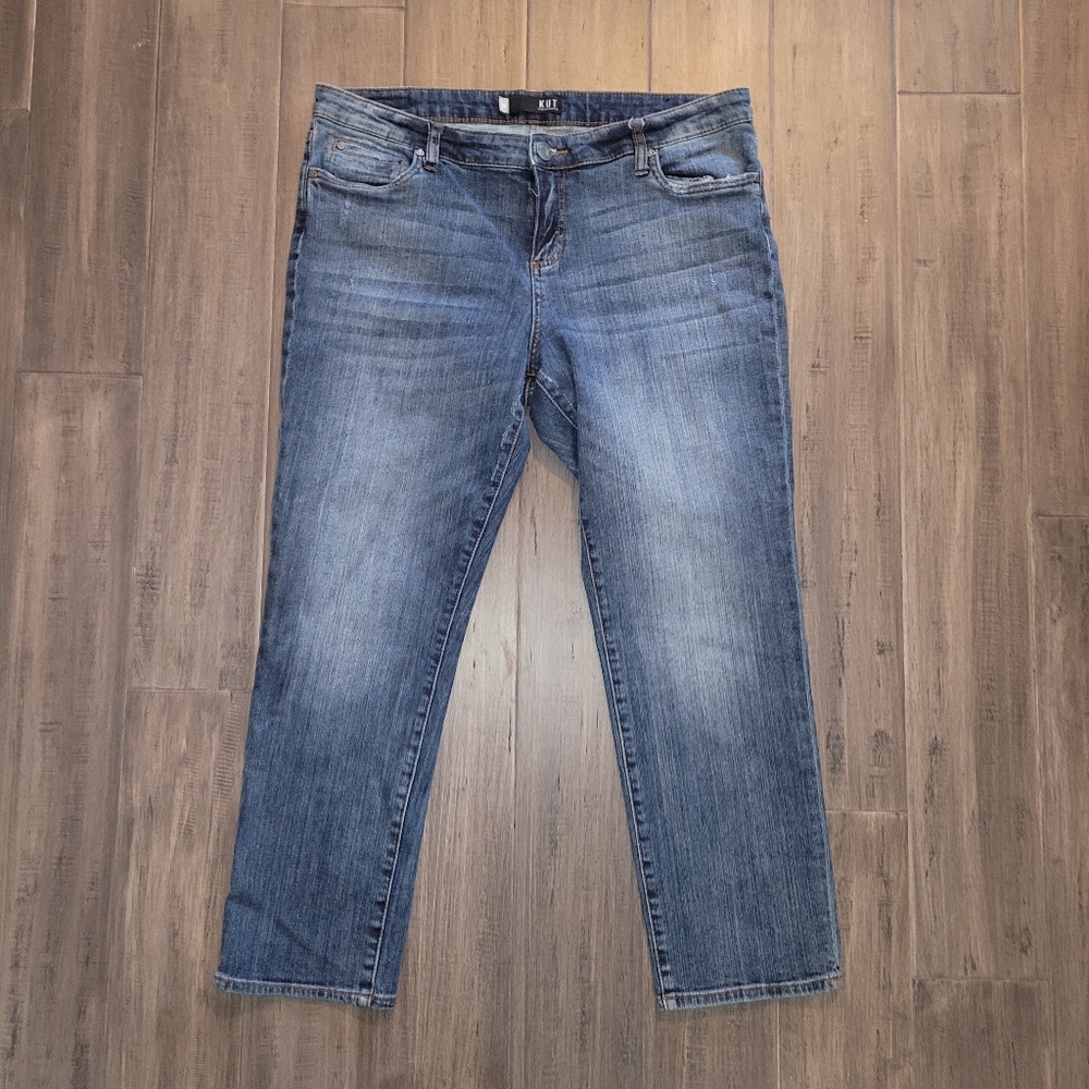 Kut From the Kloth Catherine Ankle Straight Leg Crop